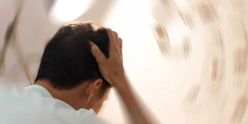 cần đi khám rối loạn tiền đình